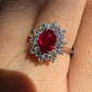 Anello rubino ovale